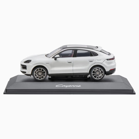 Porsche Cayenne E-Hybrid Coupe (E3.2) 1:43 Scale Model Car