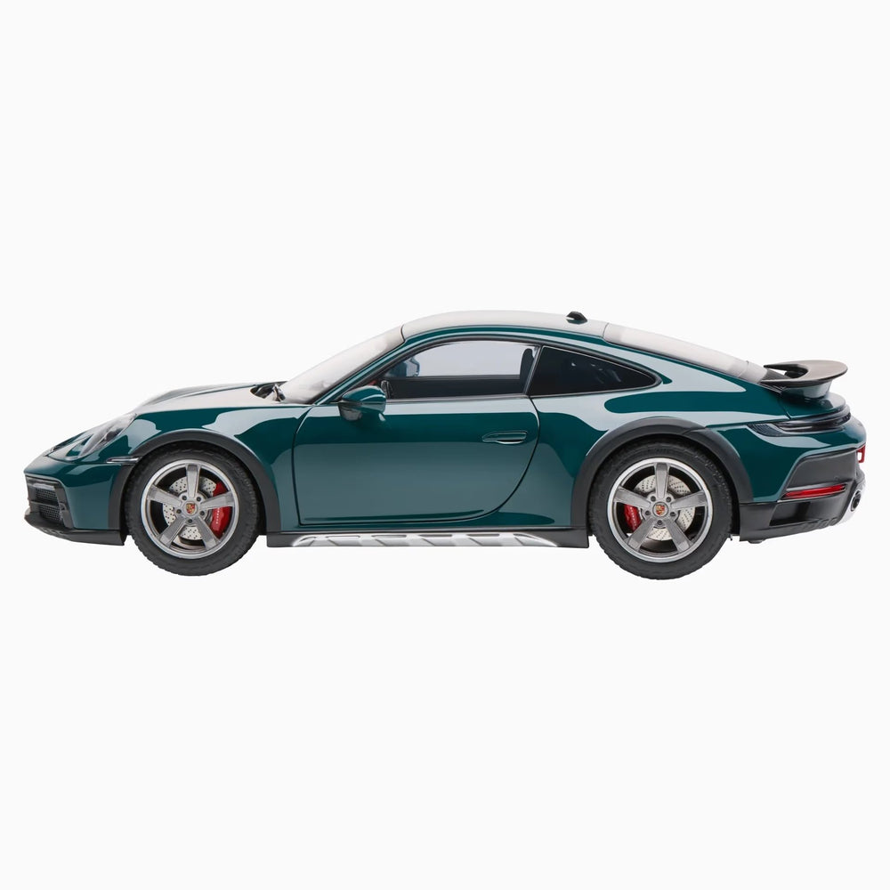 Porsche 911 Dakar (992) 1:18 Scale - Fjord Green