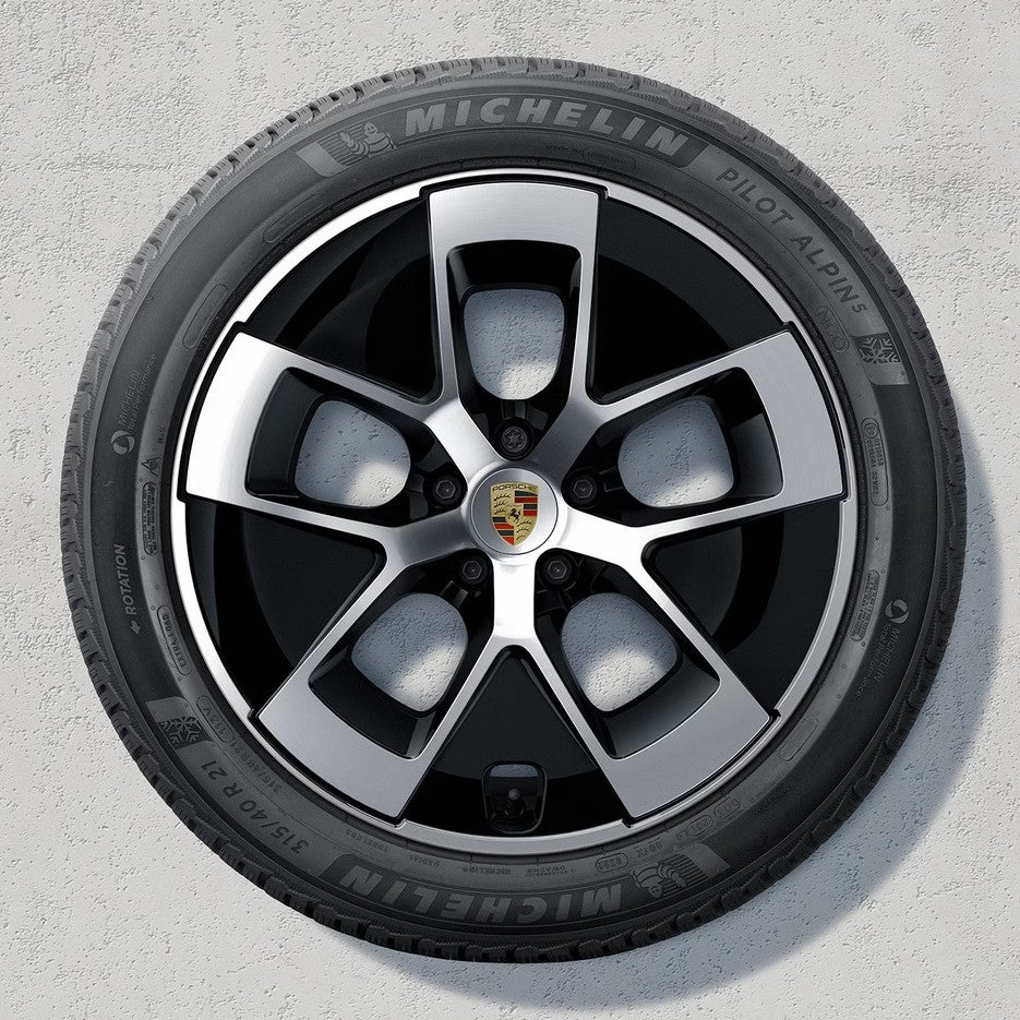 21" Cayenne E4 Turbo Aero winter set - Silver / Black