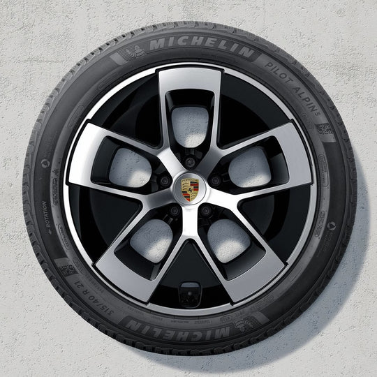 21" Cayenne E4 Turbo Aero winter set - Silver / Black