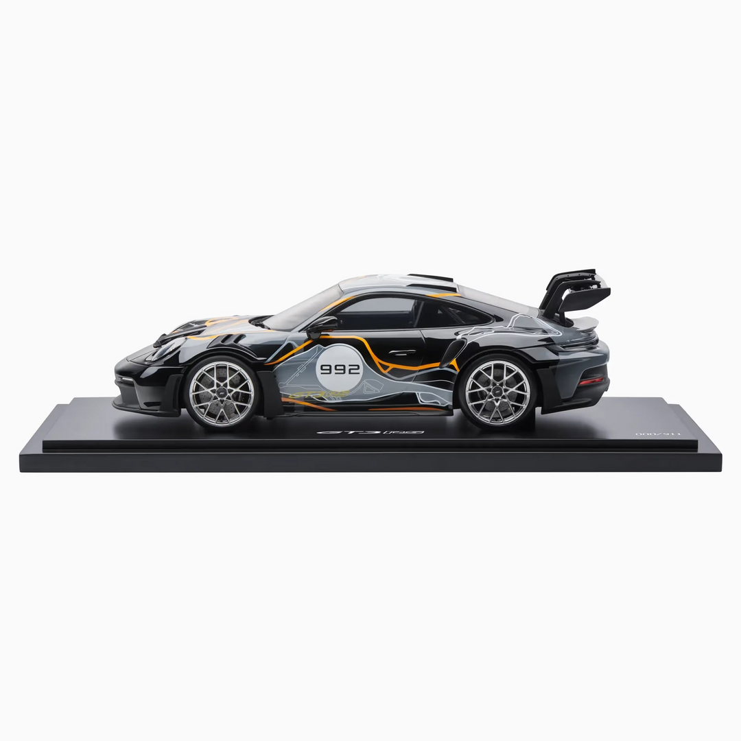 Porsche 911 GT3 RS (992) , 1:18 Scale Model Car - Weissach