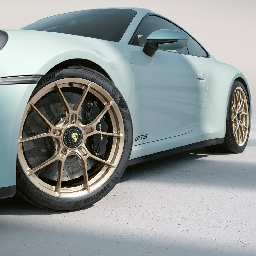 Porsche 20/21-inch 911 Carrera GTS Lightweight Wheelset with