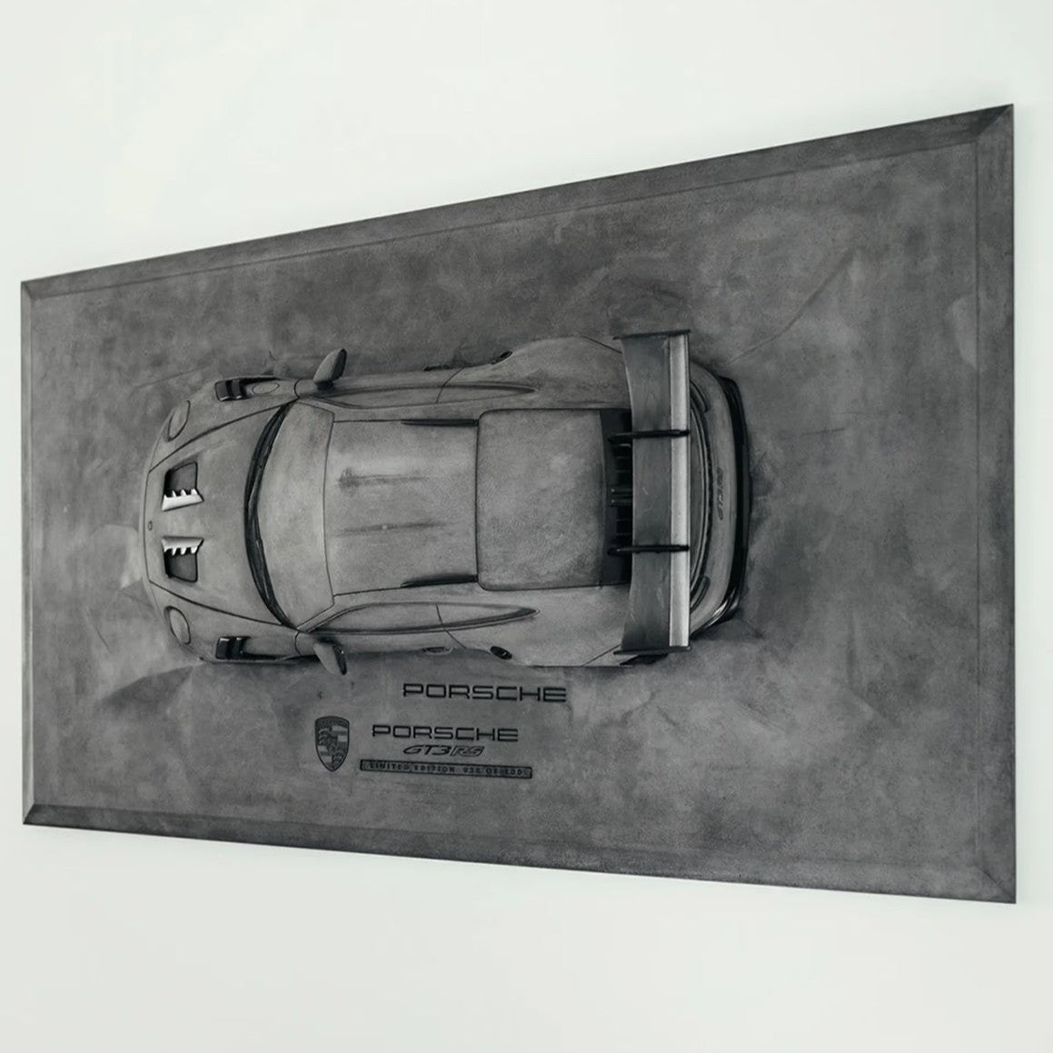 Porsche 911 GT3 RS (992) Concrete Sculpture – Limited Edition