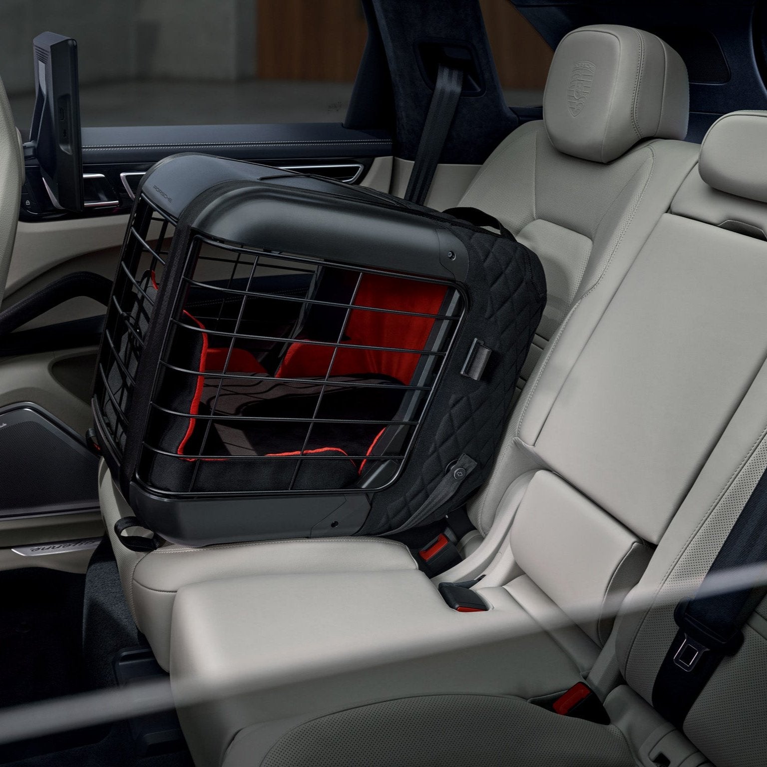 Porsche Dog Carrier – Porsche Exchange