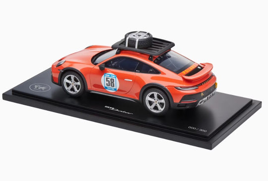 Porsche 911 (992) Dakar 1:18 Scale Model Car - Red