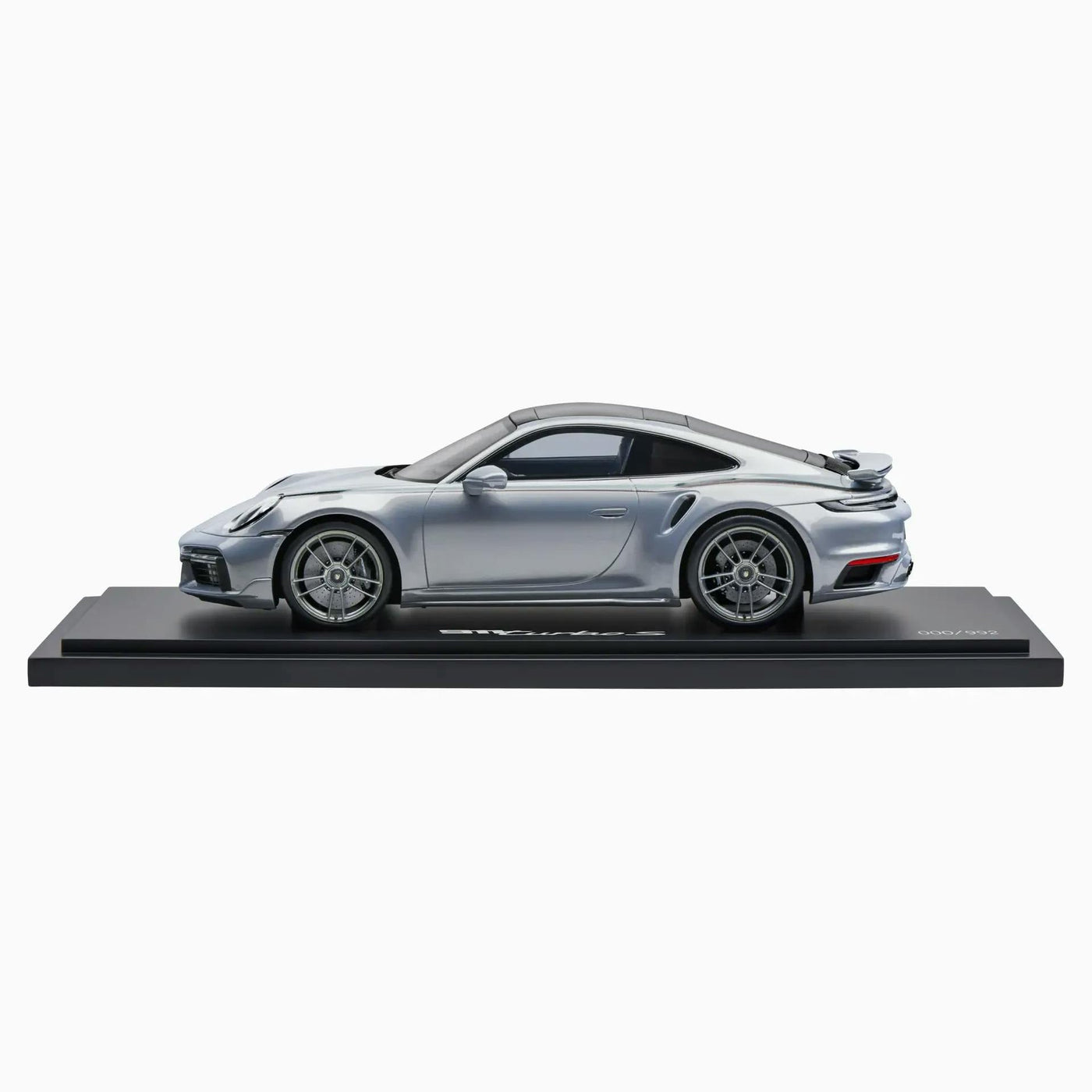 Porsche 911 Turbo S (992) Sonderwunsch - 1:18 Scale Model Car