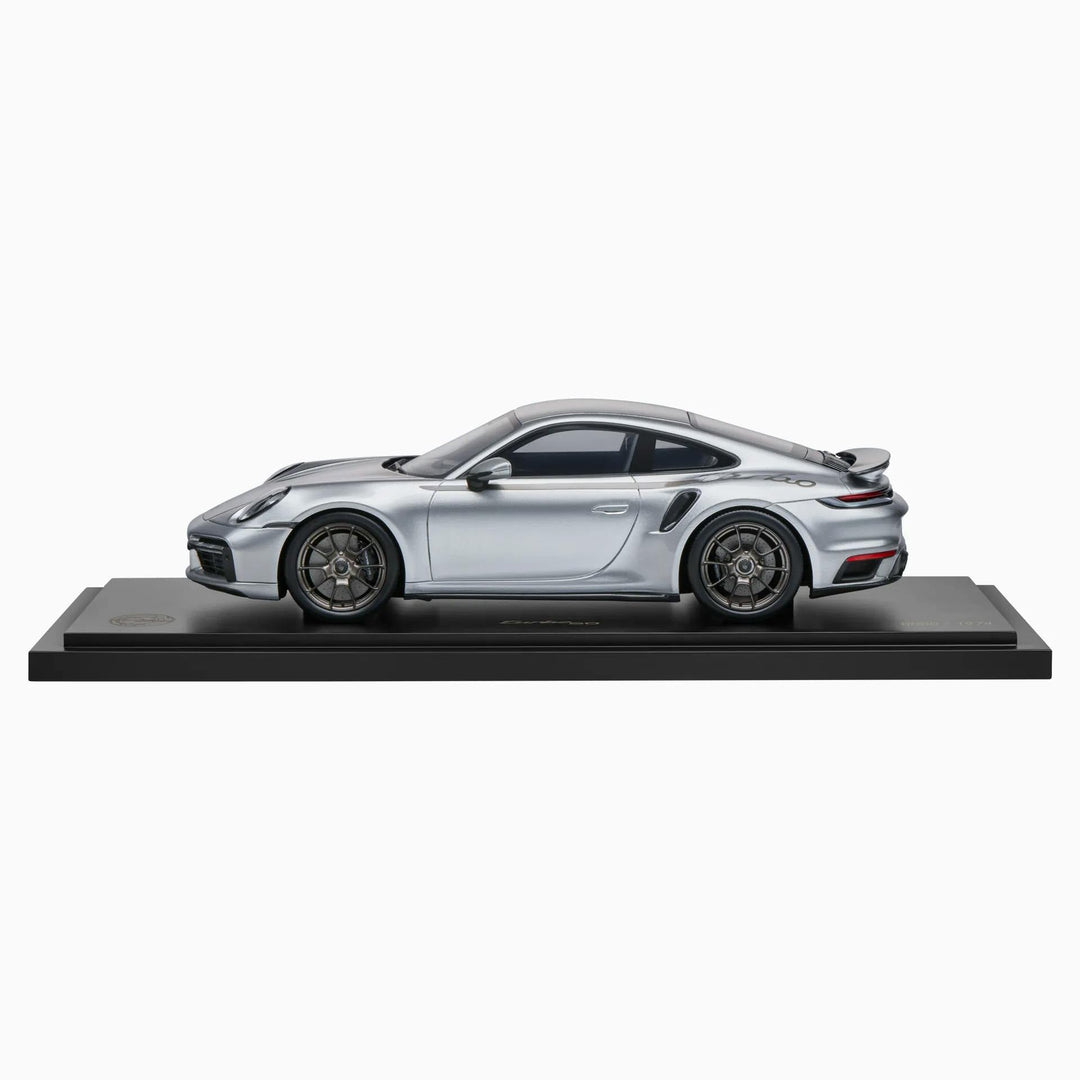 Porsche 911 Turbo 50 Years (992) - 1:18 Scale Model Car