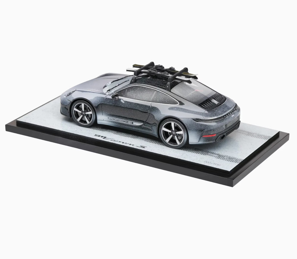 Porsche 911 Carrera S 992.2, 1:18 Scale Model Car - Black