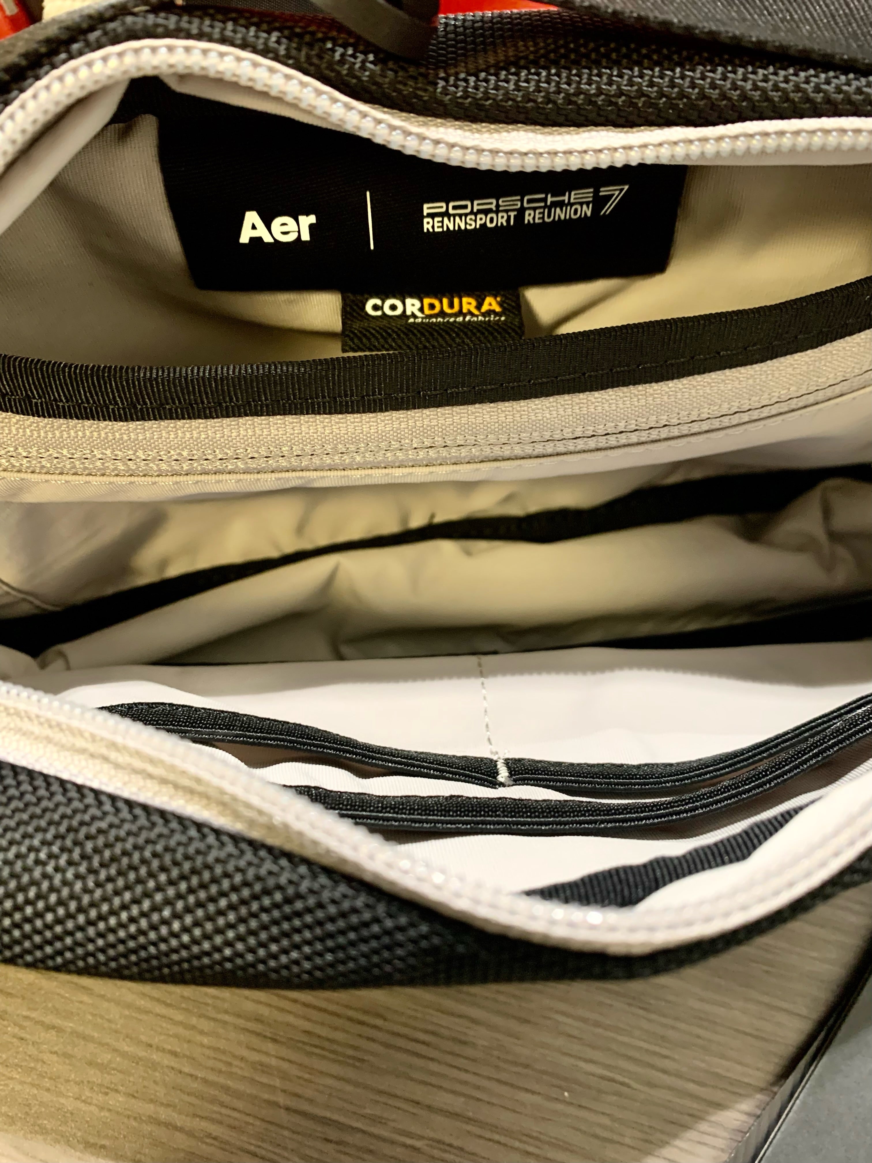 Porsche Rennsport Reunion 7 x Aer City Sling 2 Bag – Porsche Exchange