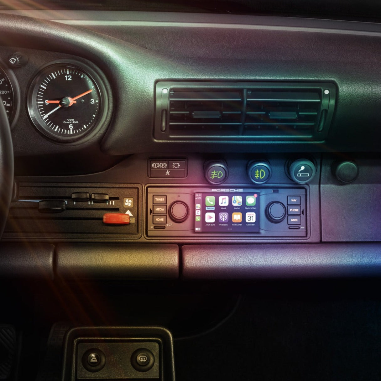 Porsche Classic Communication Management (PCCM) - Classic Radio for 911