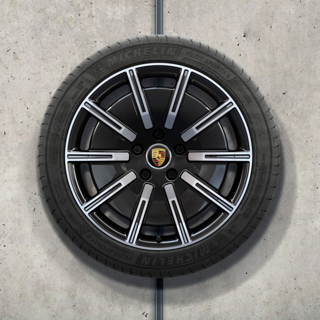 20" Taycan "Sport Aero" Summer Tire/Wheel Set - Silver / Black