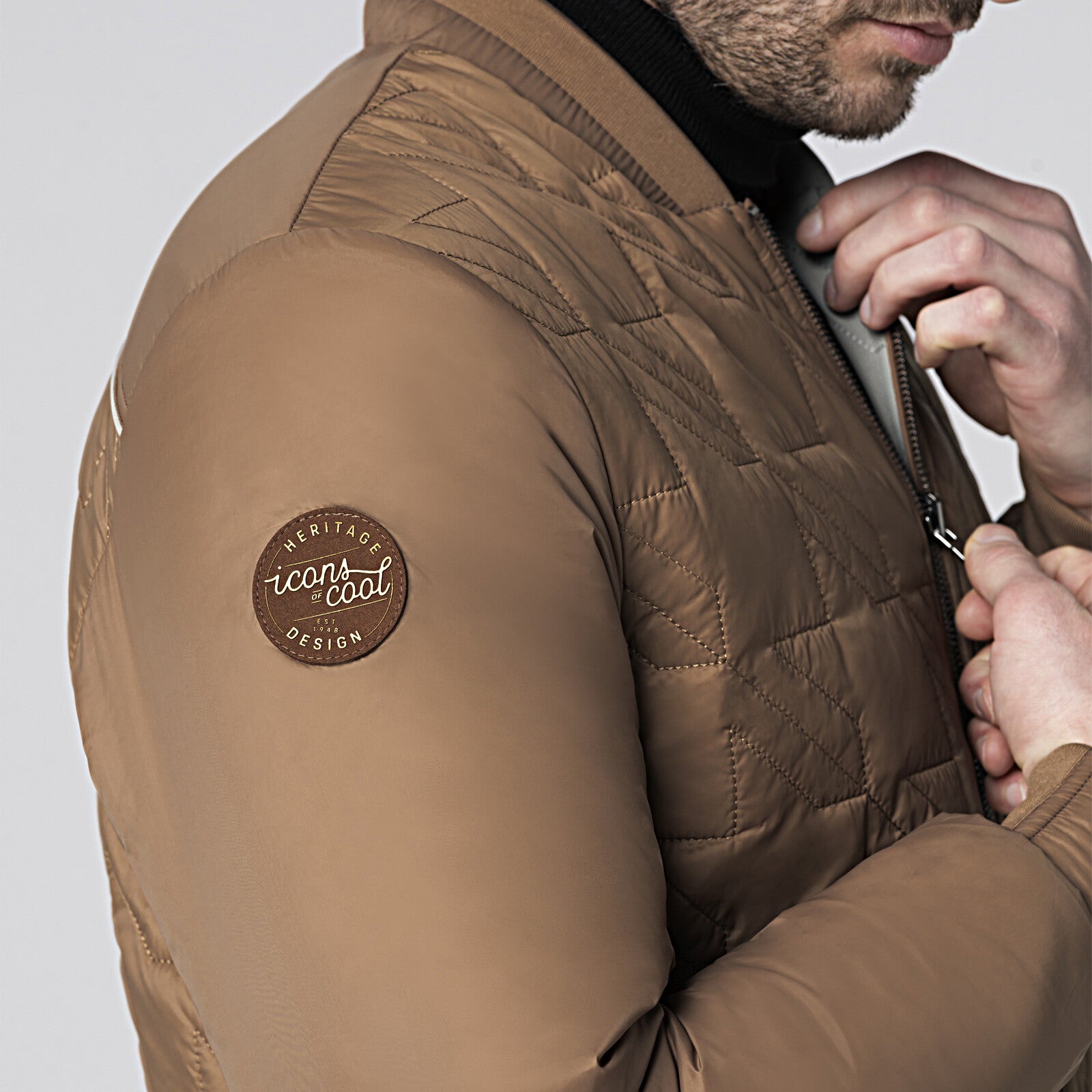 Porsche Men's Reversible Jacket - Heritage – Porsche Exchange